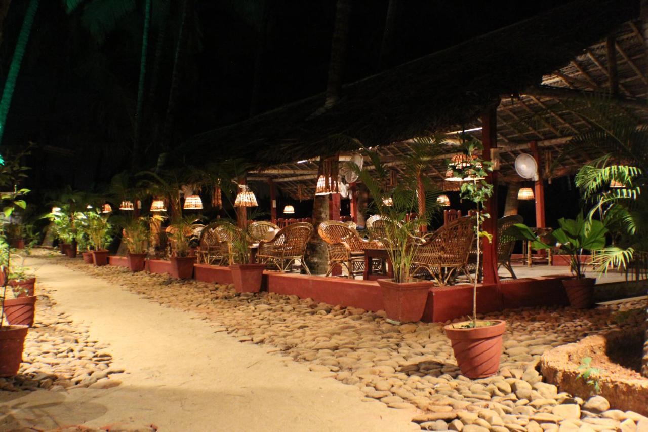 Palm Trees Ayurvedic Heritage Patnem Beach Dış mekan fotoğraf